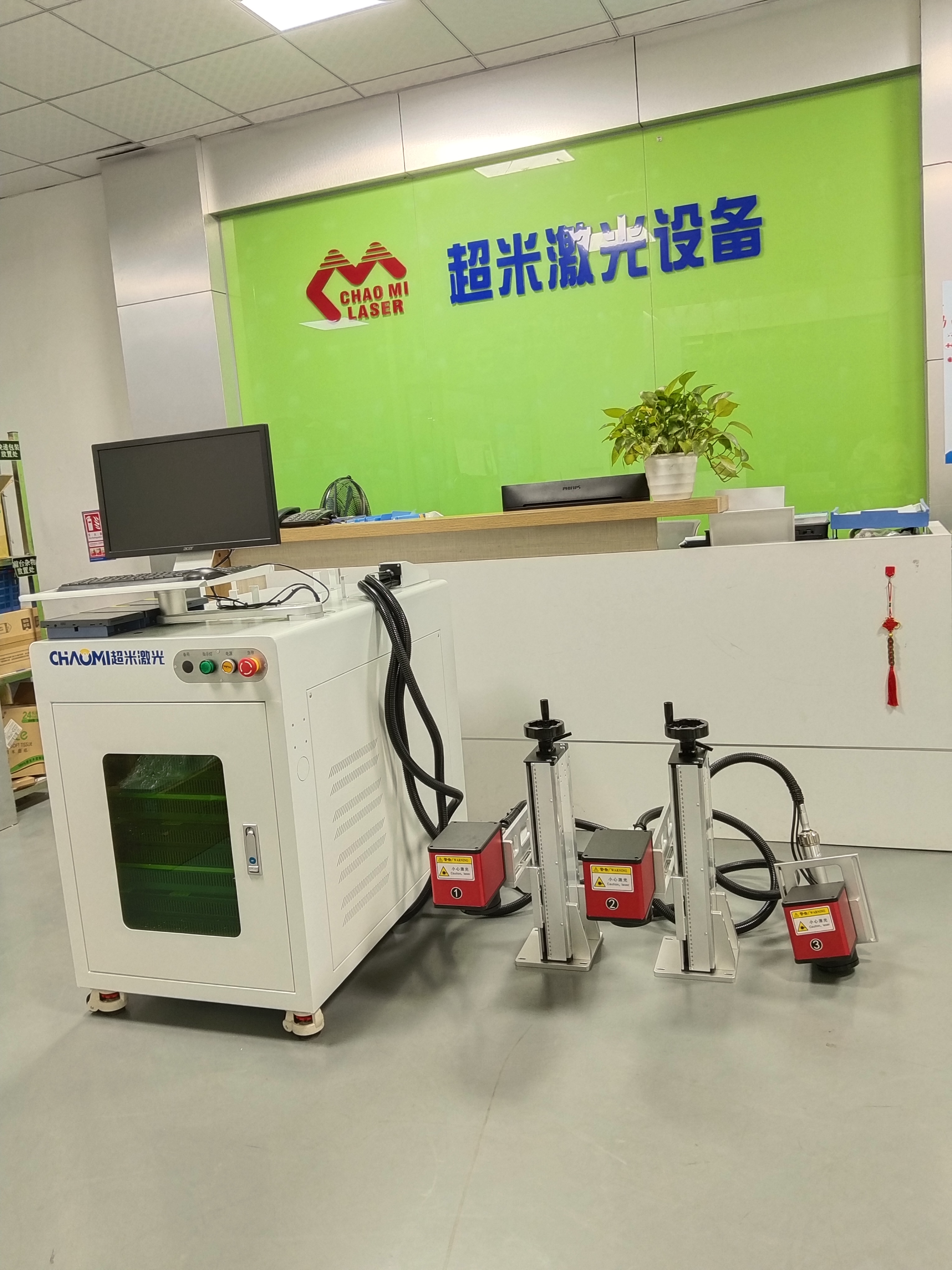 三头同时激光焊接机 全自动在线焊接系统（配合自动化产线）